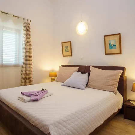 Apartment Slavija *